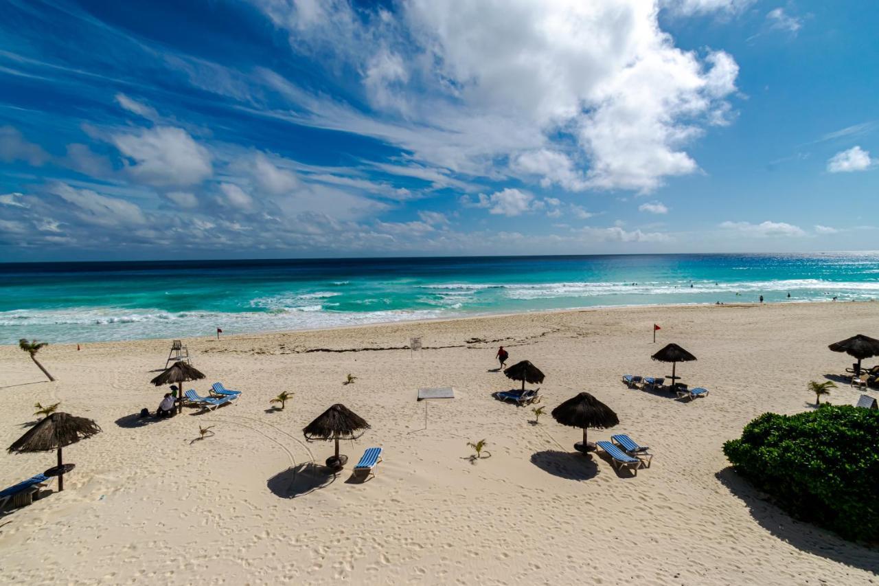 Hotel & Museo Casa Turquesa Cancun Exterior photo